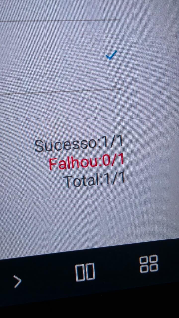 O contador de instalação: “Sucesso” conta os APKs que entraram, “Falhou” os que não entraram.